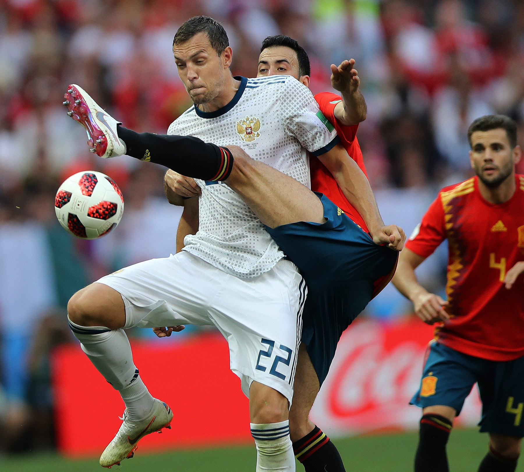 <b> FIFA World Cup 2018. Russia - Spain</b><br /><p><em>камера EOS-1D X Mark II + объектив EF 400mm f/2.8L IS II USM</em></p> FIFA World Cup 2018. Russia - Spain